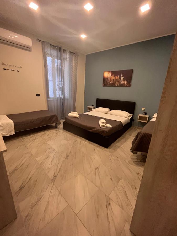 Hotel Poerio Naples Exterior photo